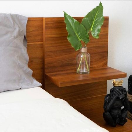 Newely Remodeled Apartment Only 1 Min To The Beach! Miami Beach Buitenkant foto